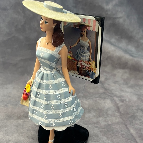 Enesco Barbie Suburban Shopper Figurine with Blue and White Striped Dress - Picture 4 of 8